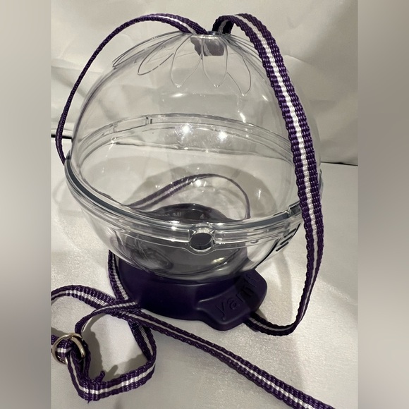 Yarnit Yarn Holder With Strap - Picture 2 of 4